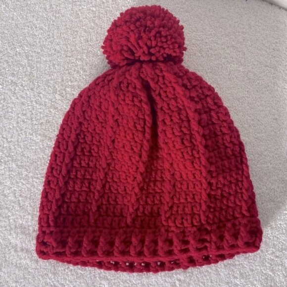 5/$25 Handmade Red Knit Crochet Toque Beanie With Pom Pom - Picture 1 of 8